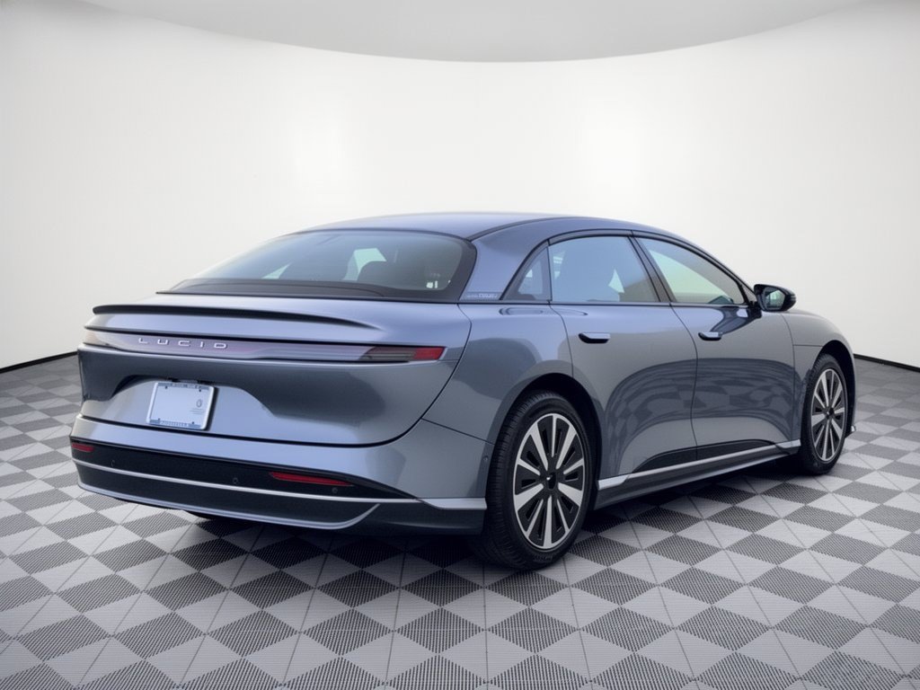 Used 2024 Lucid Air Pure RWD image 9