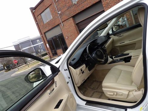 Used 2015 Lexus ES 350 image 11