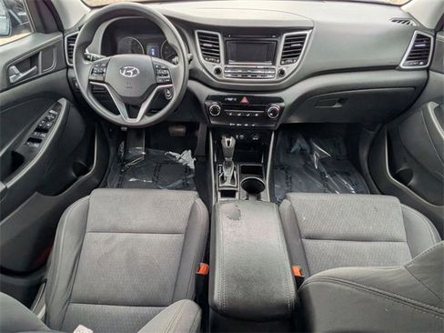 Used 2017 Hyundai Tucson SE image 23