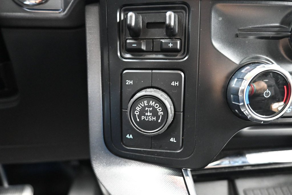 Used 2022 Ford F150 Platinum w/ Equipment Group 701A High AWD/4WD image 18