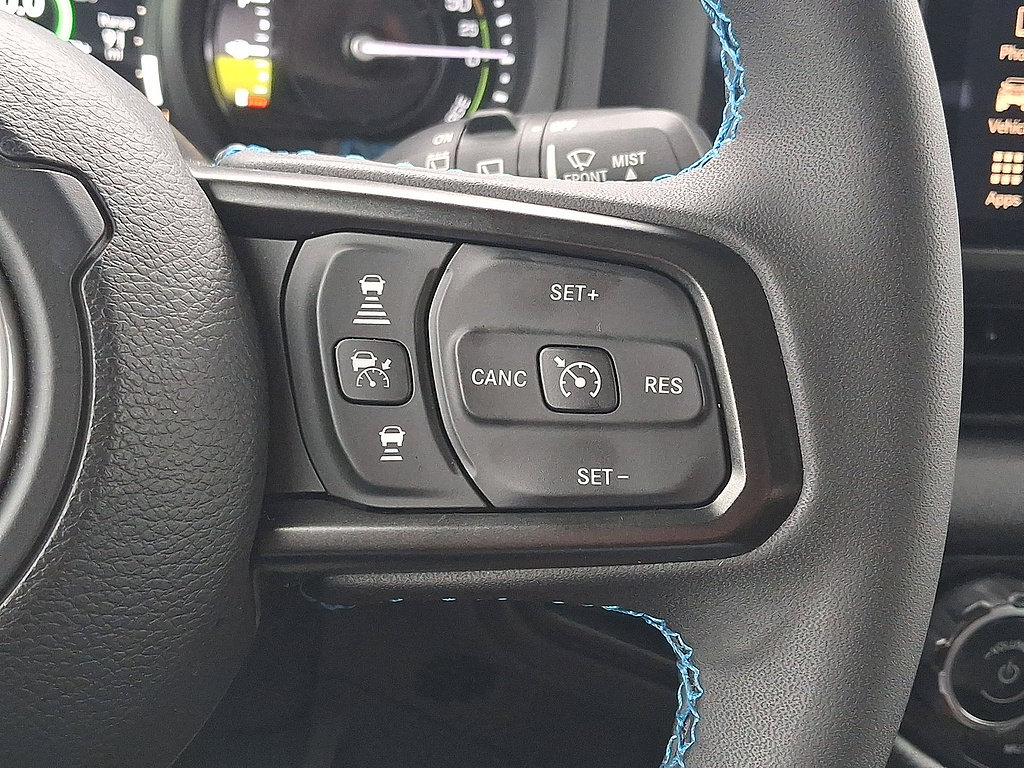 Used 2024 Jeep Wrangler Unlimited Rubicon 4xe w/ Convenience Group AWD/4WD image 18