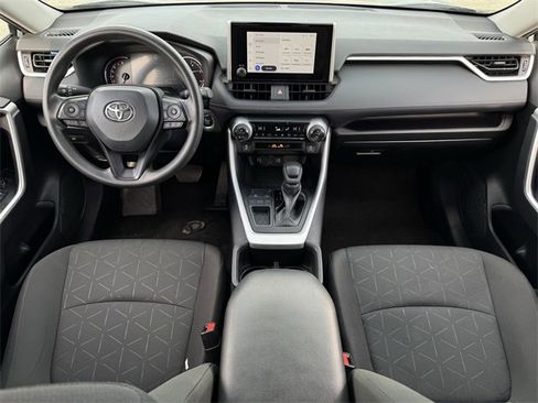 Used 2024 Toyota RAV4 XLE image 10