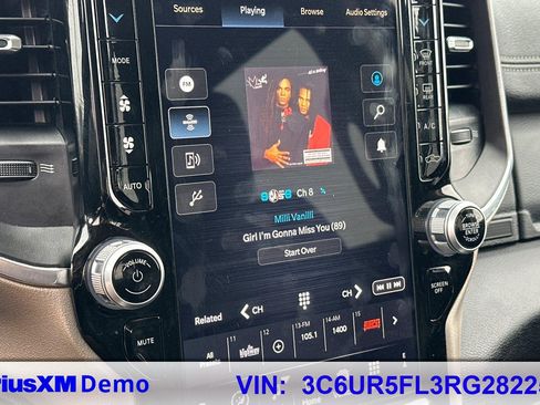 Used 2024 RAM 2500 Laramie image 29