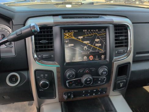 Used 2014 RAM 2500 Laramie AWD/4WD image 17