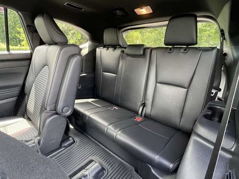 Used 2022 Toyota Highlander XSE AWD/4WD image 26