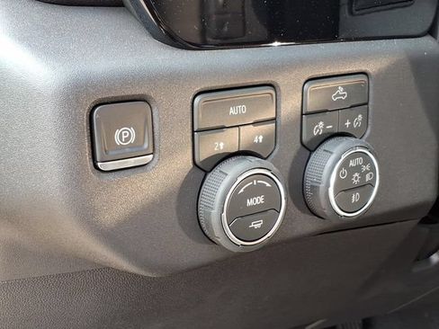 New 2026 Chevrolet Silverado 1500 RST w/ Convenience Package II AWD/4WD image 18