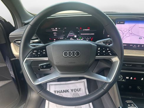 Certified 2025 Audi Q5 Prestige AWD/4WD image 10
