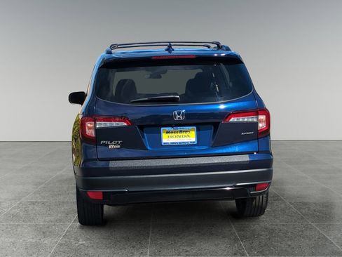 Used 2022 Honda Pilot Sport image 4
