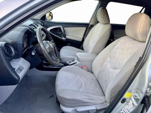 Used 2011 Toyota RAV4 w/ Base L4 Extra Value Pkg image 10