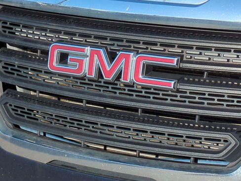 Used 2016 GMC Terrain SLE w/ Convenience Package image 16