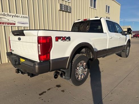 Used 2022 Ford F350 King Ranch image 7