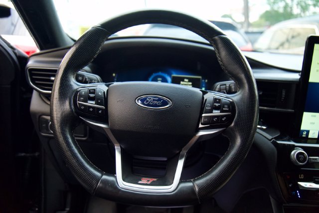 Certified 2021 Ford Explorer ST w/ Equipment Group 401A AWD/4WD image 21