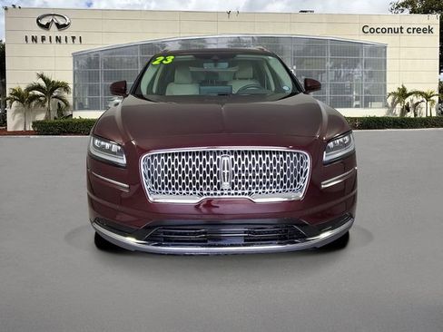 Used 2023 Lincoln Nautilus FWD w/ Premium Package image 2