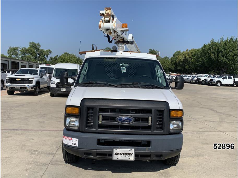 Used 2017 Ford E-350 and Econoline 350 Super Duty w/ Power Windows & Locks Group RWD image 15