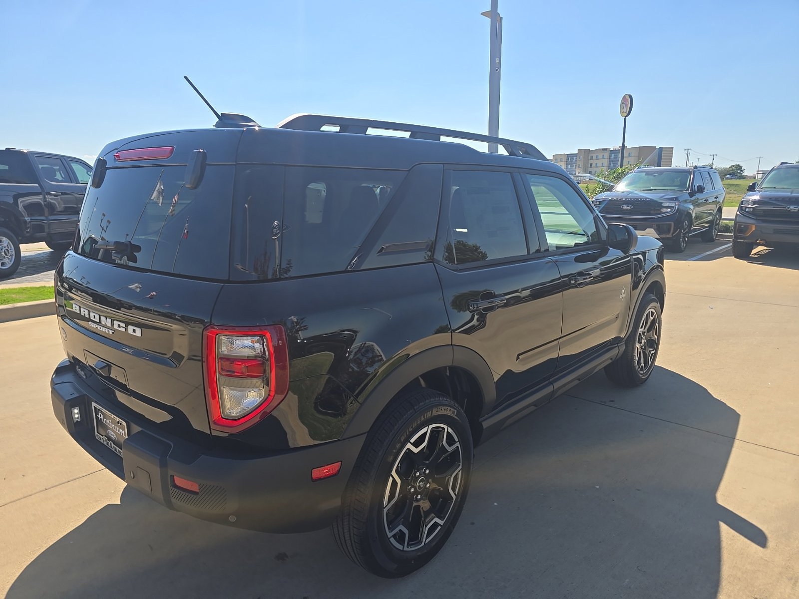 New 2026 Ford Bronco Sport Outer Banks w/ Outer Banks Tech Package+ AWD/4WD image 6