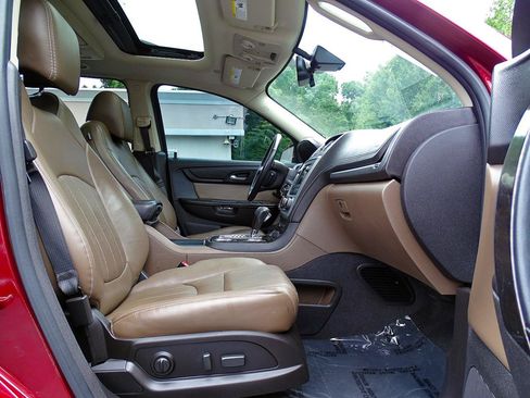Used 2017 GMC Acadia Limited SLT FWD image 45