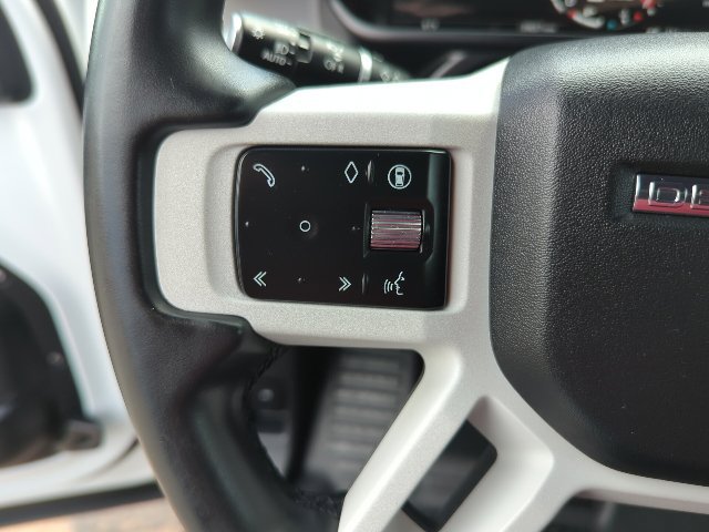 Used 2025 Land Rover Defender 110 S AWD/4WD image 12