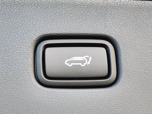 New 2026 Hyundai Tucson Limited image 18