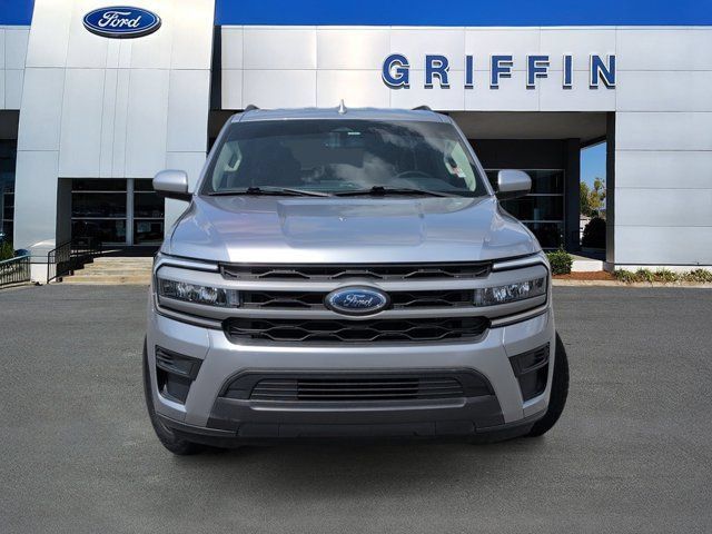 Used 2024 Ford Expedition XLT RWD image 12
