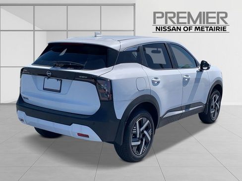 New 2026 Nissan Kicks SV image 5