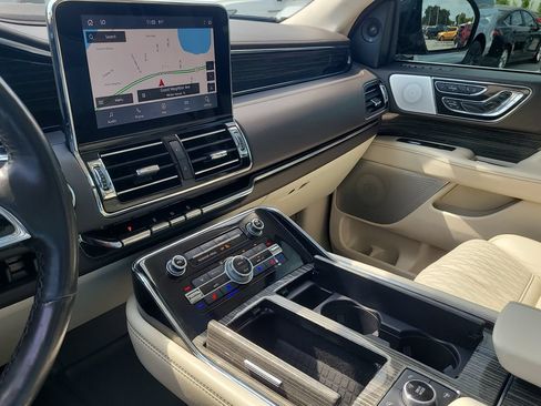 Certified 2021 Lincoln Navigator Black Label AWD/4WD image 20