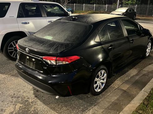 Certified 2025 Toyota Corolla LE w/ Convenience Package image 8