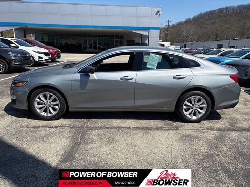 Used 2023 Chevrolet Malibu LT FWD image 2