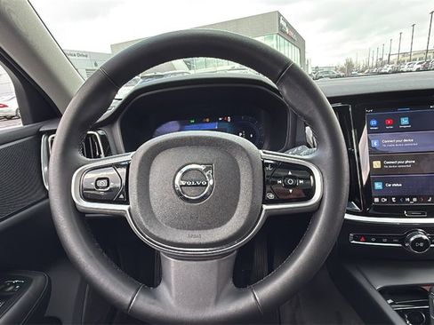 Certified 2025 Volvo V60 B5 Cross Country Plus image 9