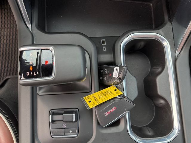 Used 2024 GMC Sierra 1500 Denali Ultimate AWD/4WD image 30