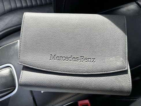 Used 2014 Mercedes-Benz S 550 Sedan image 24