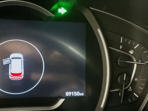 Used 2020 Hyundai Santa Fe Limited image 19