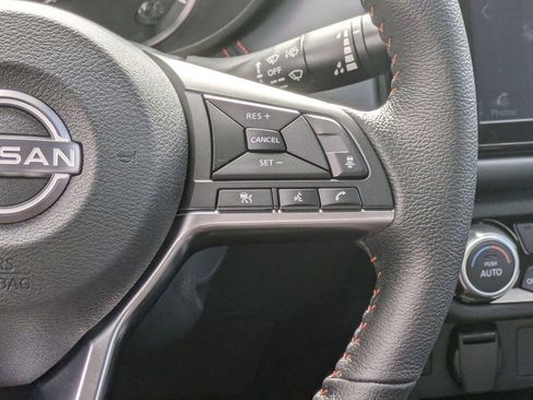 New 2025 Nissan Versa SR w/ Trunk Package image 12