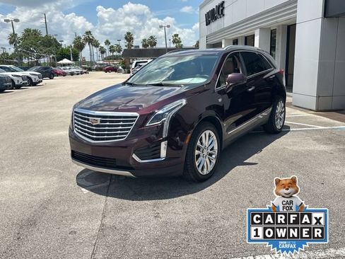 Used 2018 Cadillac XT5 Platinum w/ Driver Assist Package AWD/4WD image 3