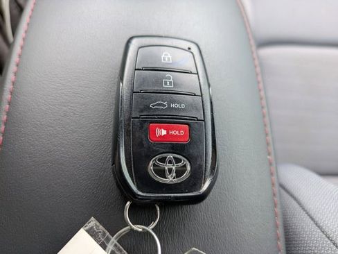 Used 2024 Toyota Corolla SE FWD image 28