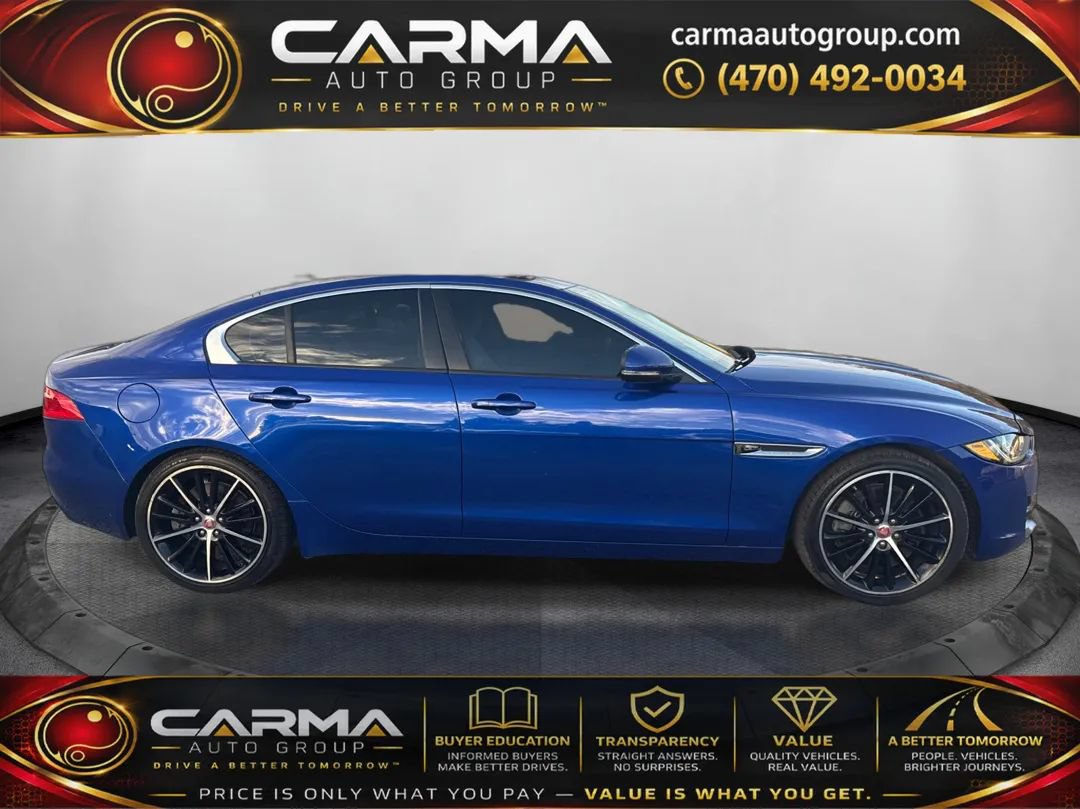 Used 2017 Jaguar XE Premium RWD image 6