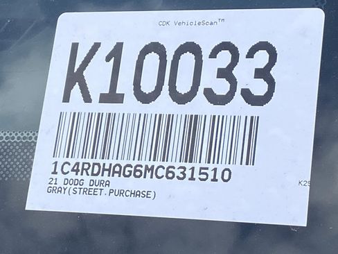 Used 2021 Dodge Durango SXT image 34