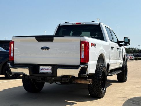 Used 2024 Ford F250 XLT w/ FX4 Off-Road Package AWD/4WD image 8