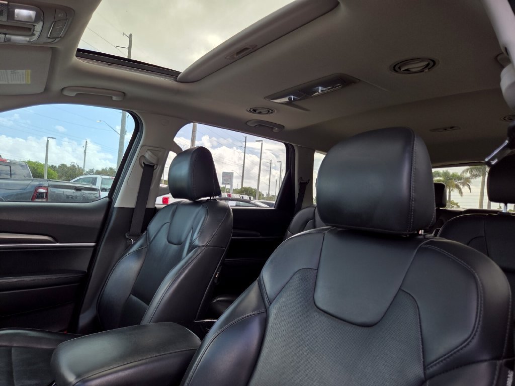 Used 2020 Kia Telluride S FWD image 29
