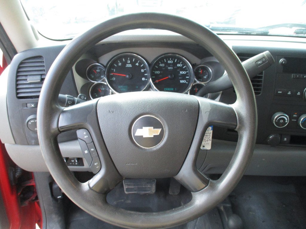 Used 2009 Chevrolet Silverado 2500 W/T AWD/4WD image 10