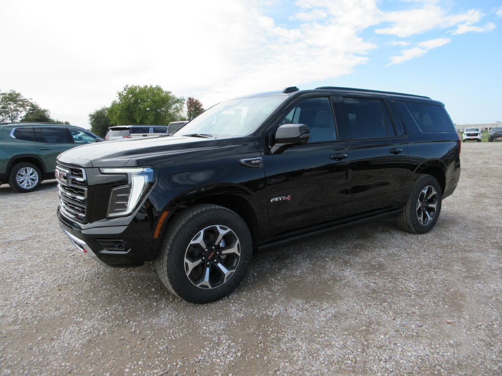 New 2027 GMC Yukon XL AT4 w/ AT4 Premium Plus Package AWD/4WD image 7