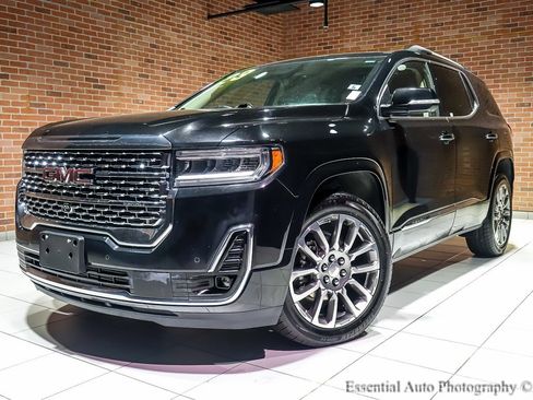 Certified 2023 GMC Acadia Denali w/ Denali Ultimate Package image 2