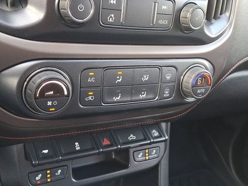 Used 2020 GMC Canyon All Terrain w/ Trailering Package AWD/4WD image 16