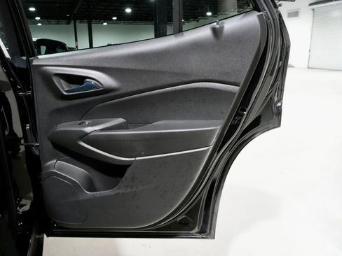 Used 2024 Chevrolet Trax ACTIV w/ Sunroof Package image 30