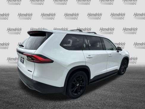 Used 2024 Toyota Grand Highlander AWD Hybrid image 10