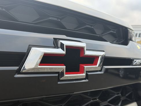 New 2026 Chevrolet Colorado ZR2 w/ ZR2 Bison Edition image 35