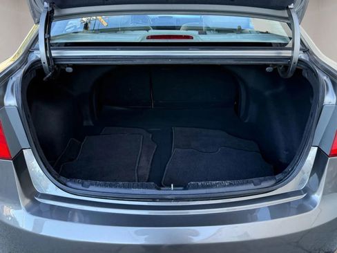 Used 2010 Kia Forte EX image 16