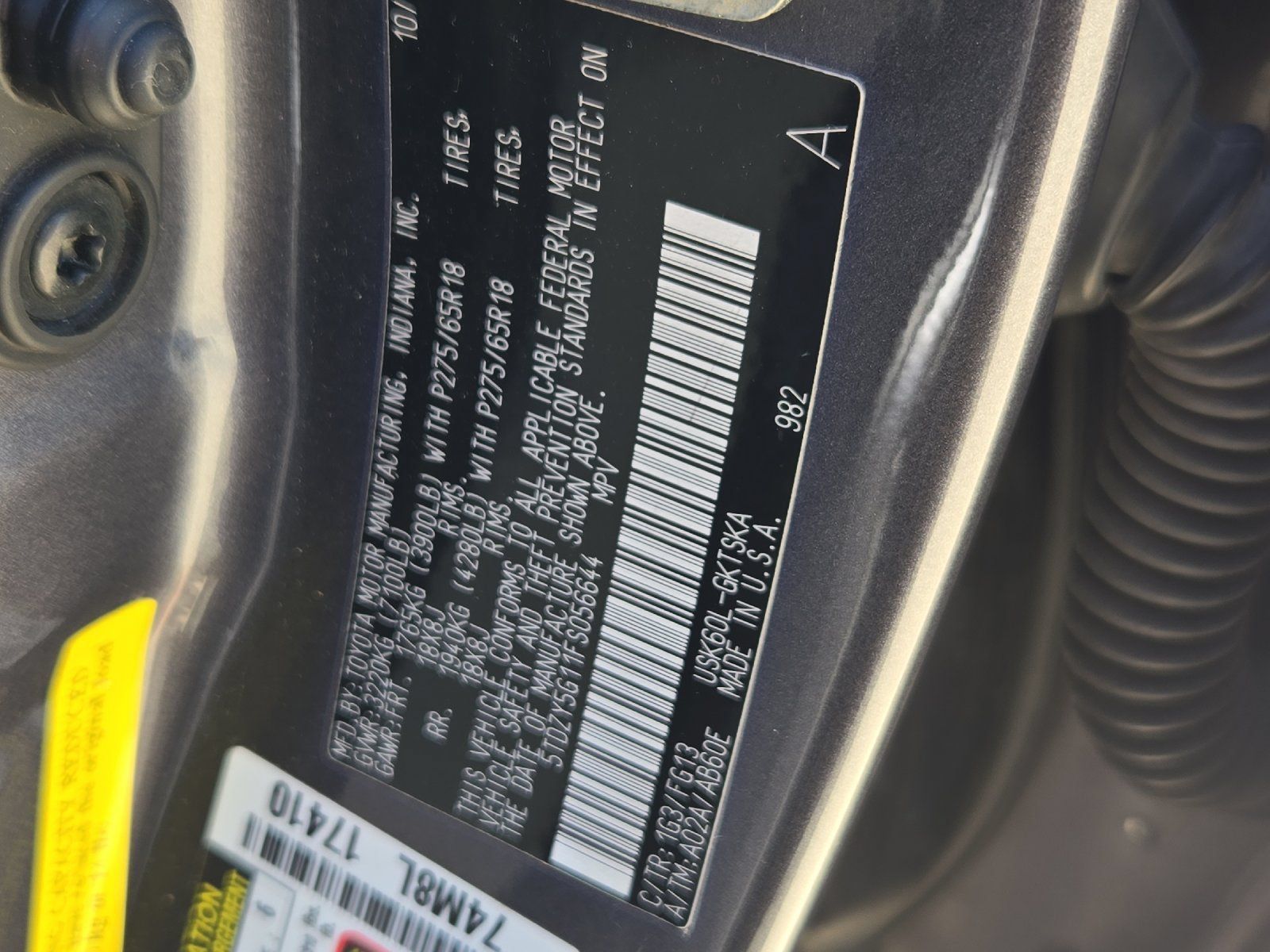 Used 2015 Toyota Sequoia SR5 RWD image 28