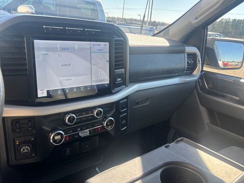 Used 2021 Ford F150 XLT w/ Equipment Group 302A High image 16