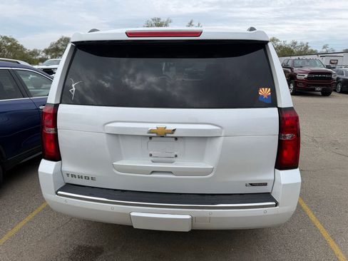 Used 2018 Chevrolet Tahoe Premier AWD/4WD image 3