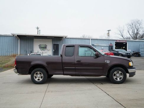 Used 2001 Ford F150 XL image 3